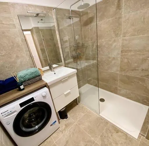 Apartament Grands En Bord De